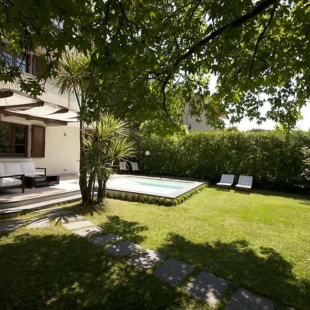 Nicolina Forte dei Marmi